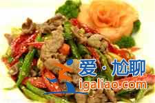 辣椒炒肉怎么做？