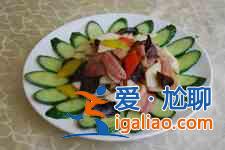 青瓜炒肉的做法？