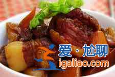 紅燒肉燉土豆的做法？