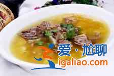 土豆燉雞湯？
