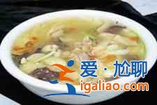 山藥燉雞湯？