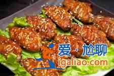 如何用烤箱烤雞翅？