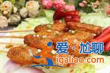 如何用烤箱烤雞翅？