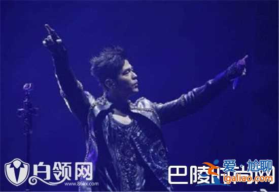 周杰倫香港演唱會2017完整版視頻 1.8周杰倫地表最強(qiáng)演唱會回放？
