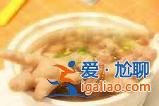 雞腳花生湯？