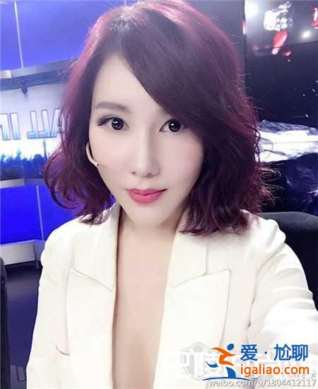igl夏季賽csgo選拔賽女解說是誰 鄒璇微博資料、性感照？