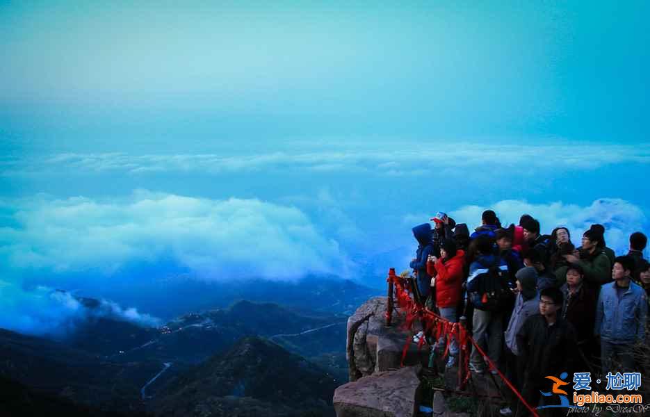 清明節(jié)去泰山穿什么，清明節(jié)去泰山人多嗎？