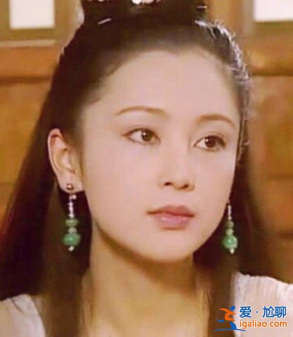 陳紅憑啥被譽(yù)“大陸第一美人”？看她年輕舊照后：怎能美到這程度