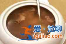 榴蓮燉雞？