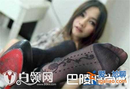 miss直播穿緊身衣視頻 miss穿旗袍胸好大照片？