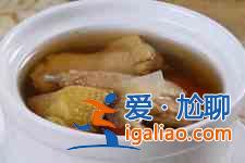 春節(jié)年夜飯：乳鴿枸杞湯？