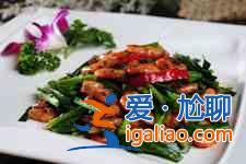 韭菜炒河蝦？