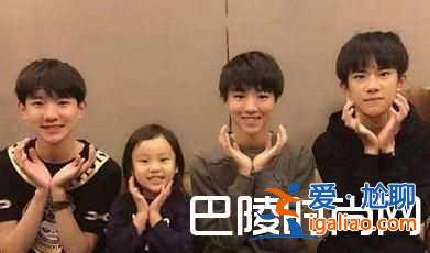 李小璐一家出游甜馨變古典美女 王源親吻甜馨圖片曝光？
