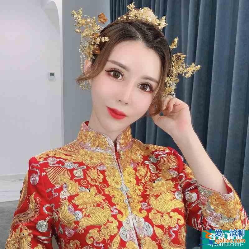 這個新娘太八卦了 濟(jì)南跟妝？