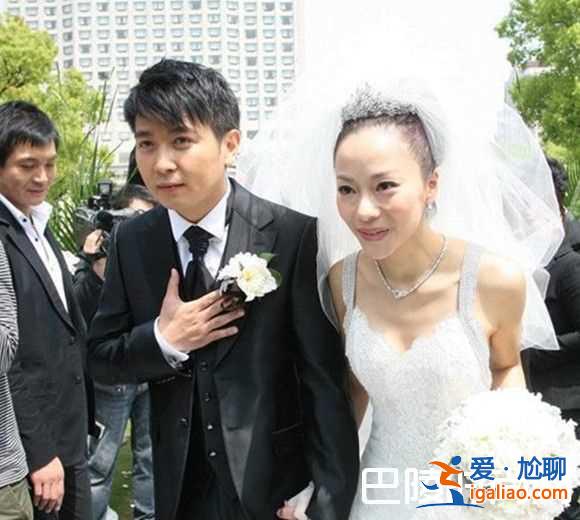 保劍鋒老婆出生年月日 何珈好比保劍鋒大幾歲？