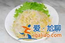 東北酸菜的做法？