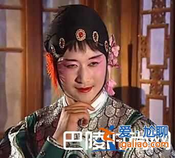 吳京女裝舊照曝光 濃妝艷抹性感妖嬈？