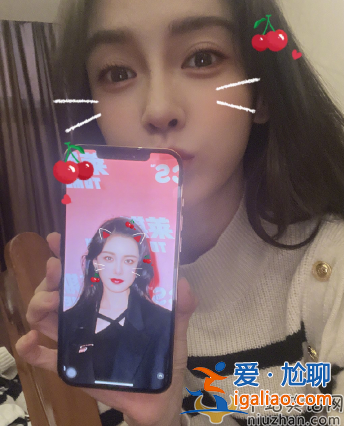 Angelababy迎33歲生日 都有哪些大牌為其慶生？