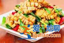 韭菜炒魷魚(yú)的做法？