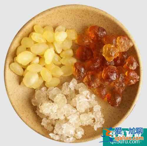 雪燕有什么益處 吃桃膠雪燕皂角米皮膚真的能變好嗎？？