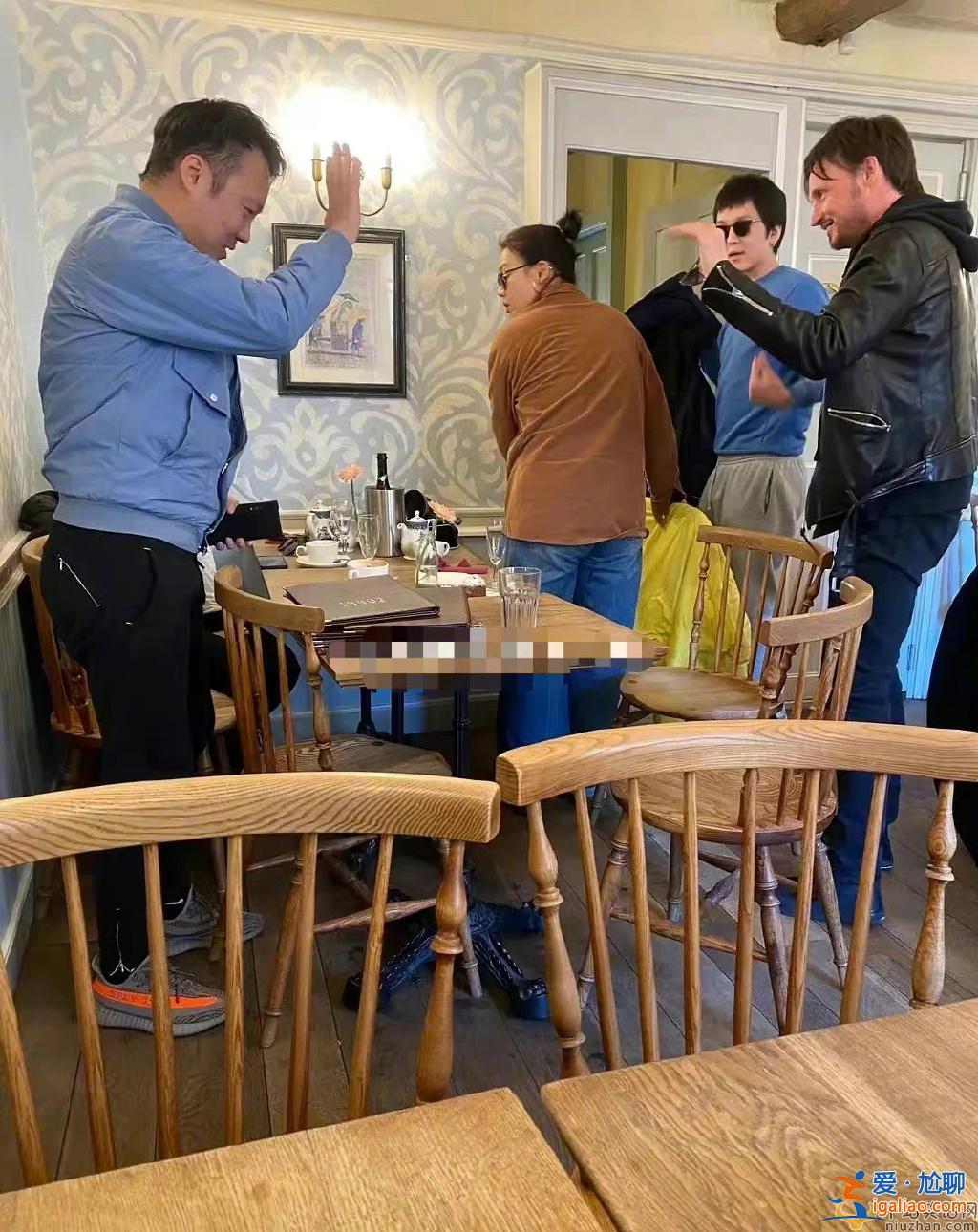 網(wǎng)友在英國(guó)偶遇馬思純張哲軒  馬思純張疑似在英國(guó)待產(chǎn)