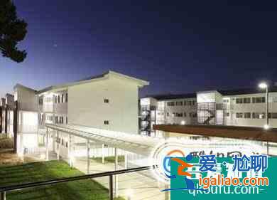 2019年英國拉夫堡大學世界排名【QS最新世界排名第218名】？