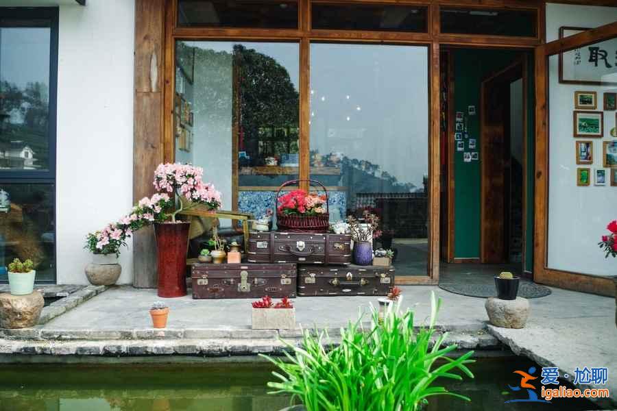從杭州蕭山機(jī)場(chǎng)怎么去市區(qū)，杭州蕭山機(jī)場(chǎng)到市區(qū)有公交和地鐵嗎，杭州蕭山機(jī)場(chǎng)到市區(qū)的交通指南？