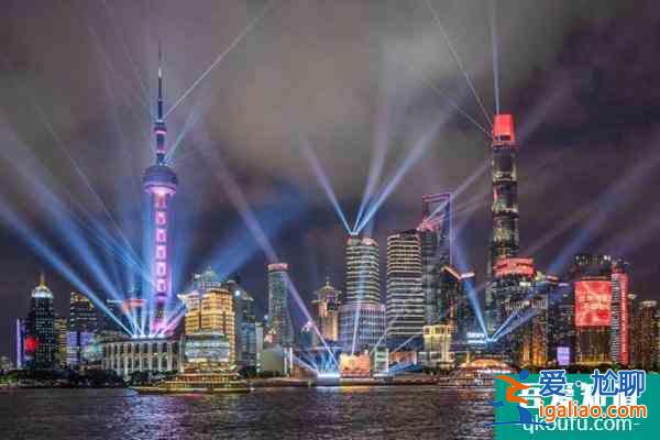 2022上海外灘跨年夜有燈光秀嗎？