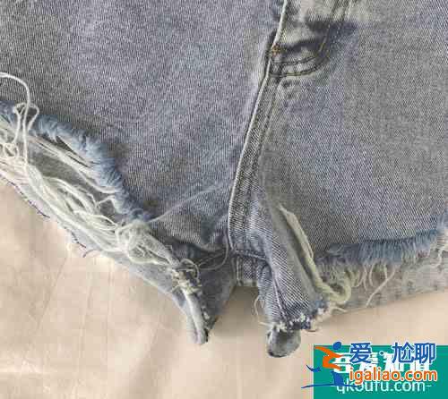 夏季短褲怎樣穿出時(shí)尚感 長(zhǎng)褲改短褲毛邊怎么做？