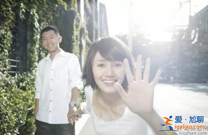 盤點(diǎn)那些低調(diào)的明星情侶們  你喜歡哪對(duì)情侶夫妻呢？