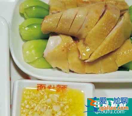 萬家美食的正宗粵菜蔥油雞做法？