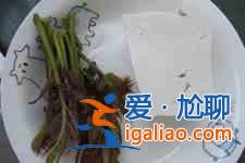 香椿拌豆腐的做法？