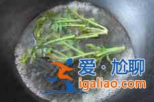 香椿拌豆腐的做法？