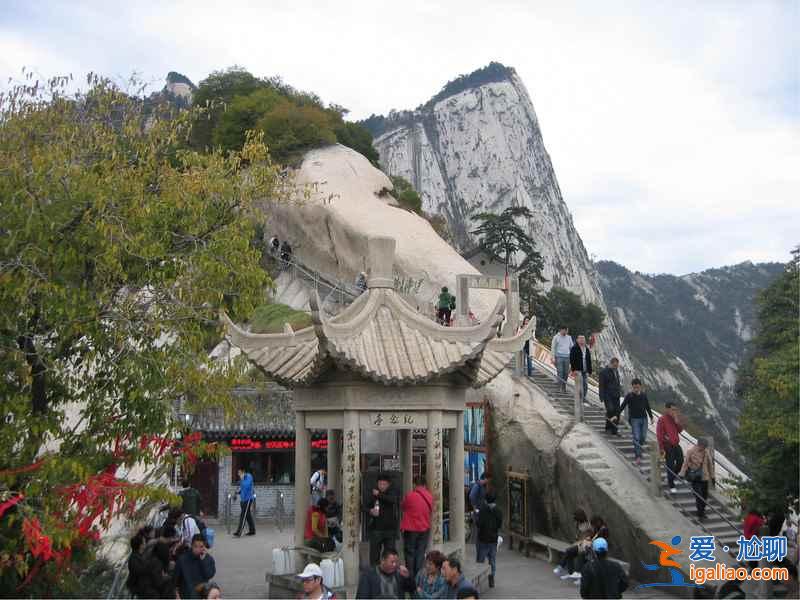 從西安怎么去華山，西安到華山怎么坐車，西安到華山怎么走？