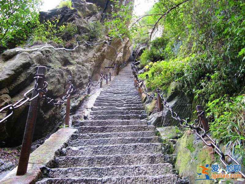 從西安怎么去華山，西安到華山怎么坐車，西安到華山怎么走？