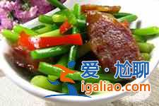 炒蒜苗的做法？
