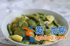 豆角燉土豆？
