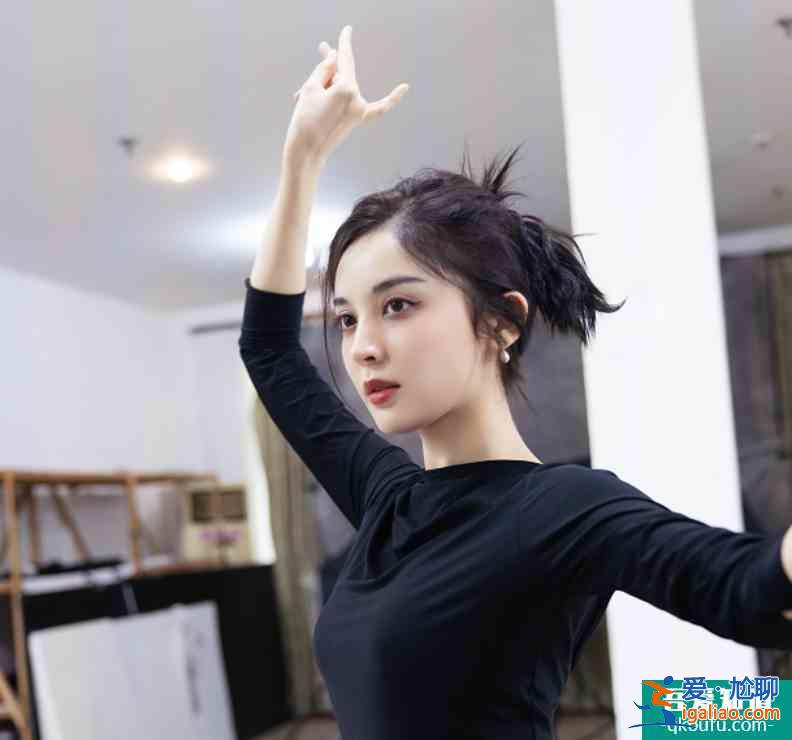 《仲夏滿天心》剛完結(jié)，許魏洲又一新劇殺青，真的太令人期待了？