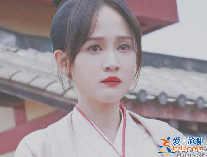 陳喬恩怎么了?麒麟臂加水桶腰少女感全無(wú) 網(wǎng)友懷疑是懷孕引起的發(fā)福
