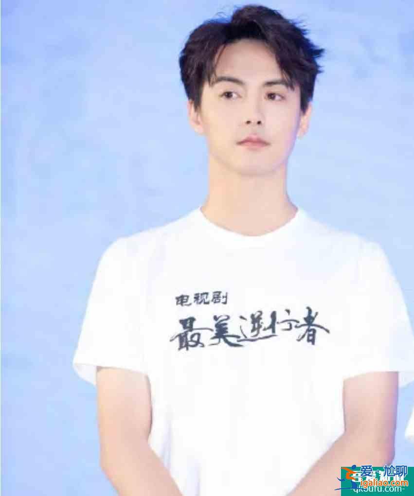 《最美逆行者》：看全民抗疫，品人間大愛，愿國(guó)泰民安，山河無(wú)恙？