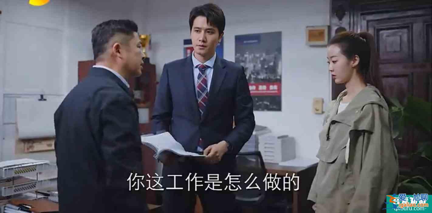 電視劇《親愛的自己》停更兩日卻評(píng)分飆升，是配角人物刻畫細(xì)膩嗎？