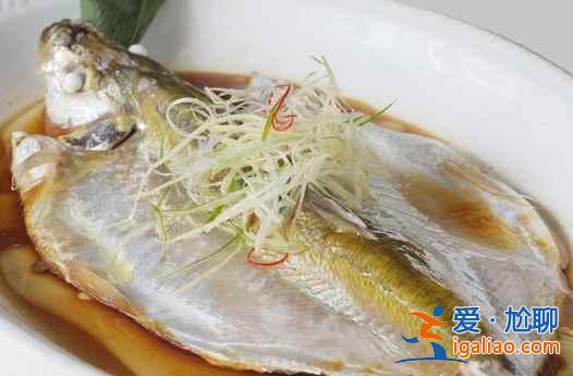 烏鎮(zhèn)有哪些特色水鄉(xiāng)美食？烏鎮(zhèn)傳統(tǒng)菜肴推薦？