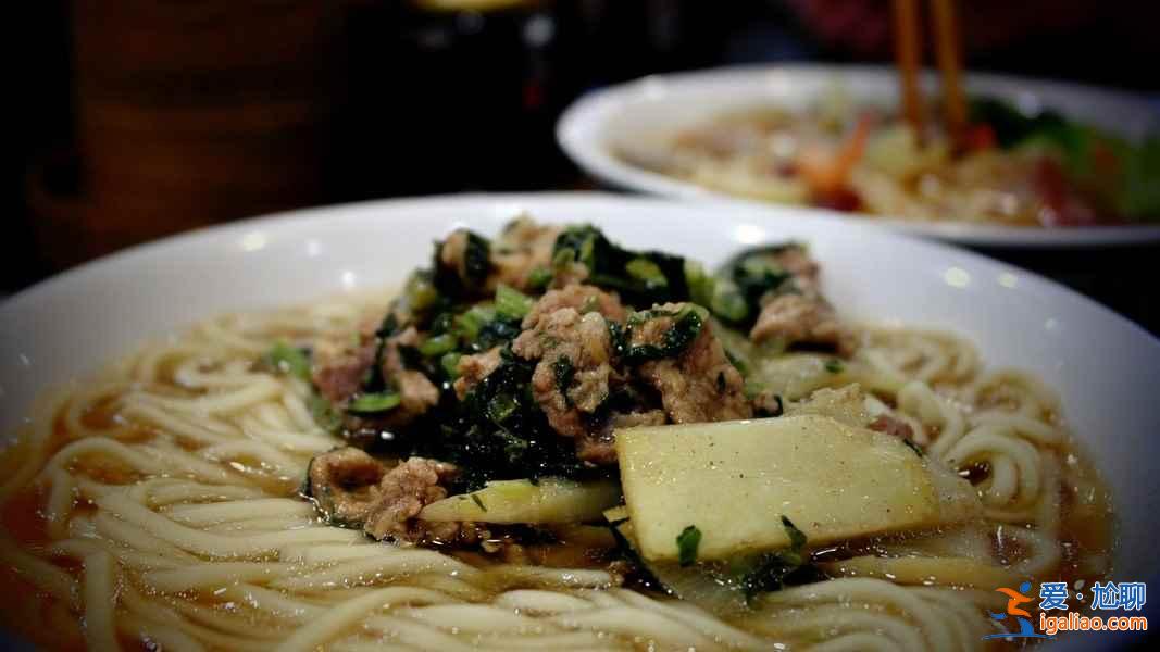 杭州特色美食有哪些，杭州有名的小吃有哪些，杭州特色美食攻略？