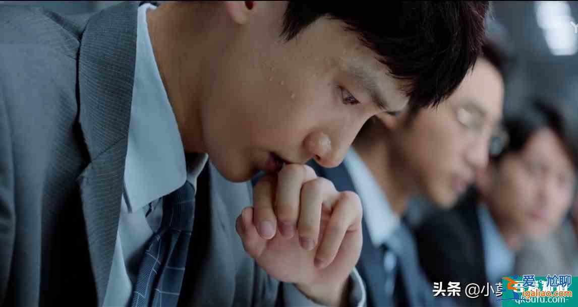 平凡的榮耀：不談風(fēng)月，只談工作，工作還沒(méi)穩(wěn)定，憑什么談風(fēng)月？？
