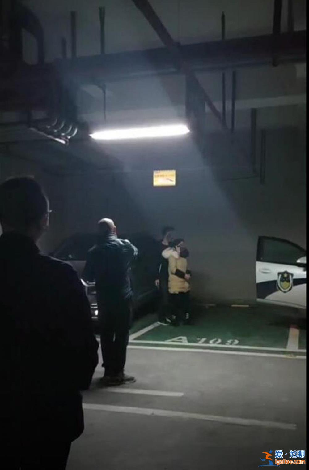 嫌疑人已被抓獲 無(wú)人受傷？