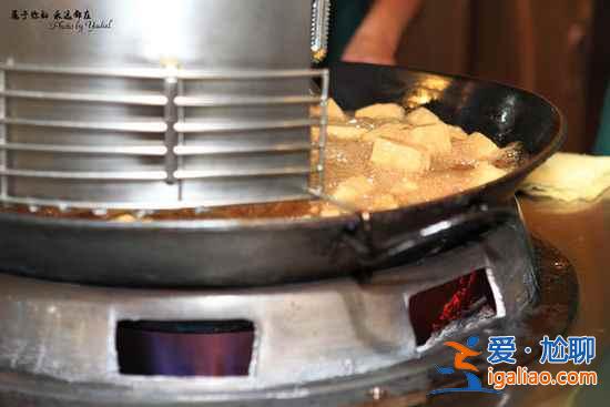【臺中逢甲夜市美食】逢甲夜市美食攻略，不可錯過的臺中逢甲夜市美食？