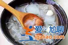 雪梨銀耳湯？