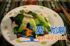 青菜炒香菇的做法？