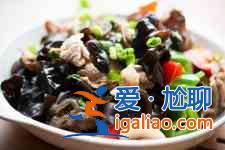 黑木耳炒肉的做法？