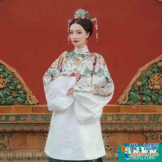 《三嫁惹君心》中的美女，董馨第八，黃一琳第二，肖燕排第幾？？
